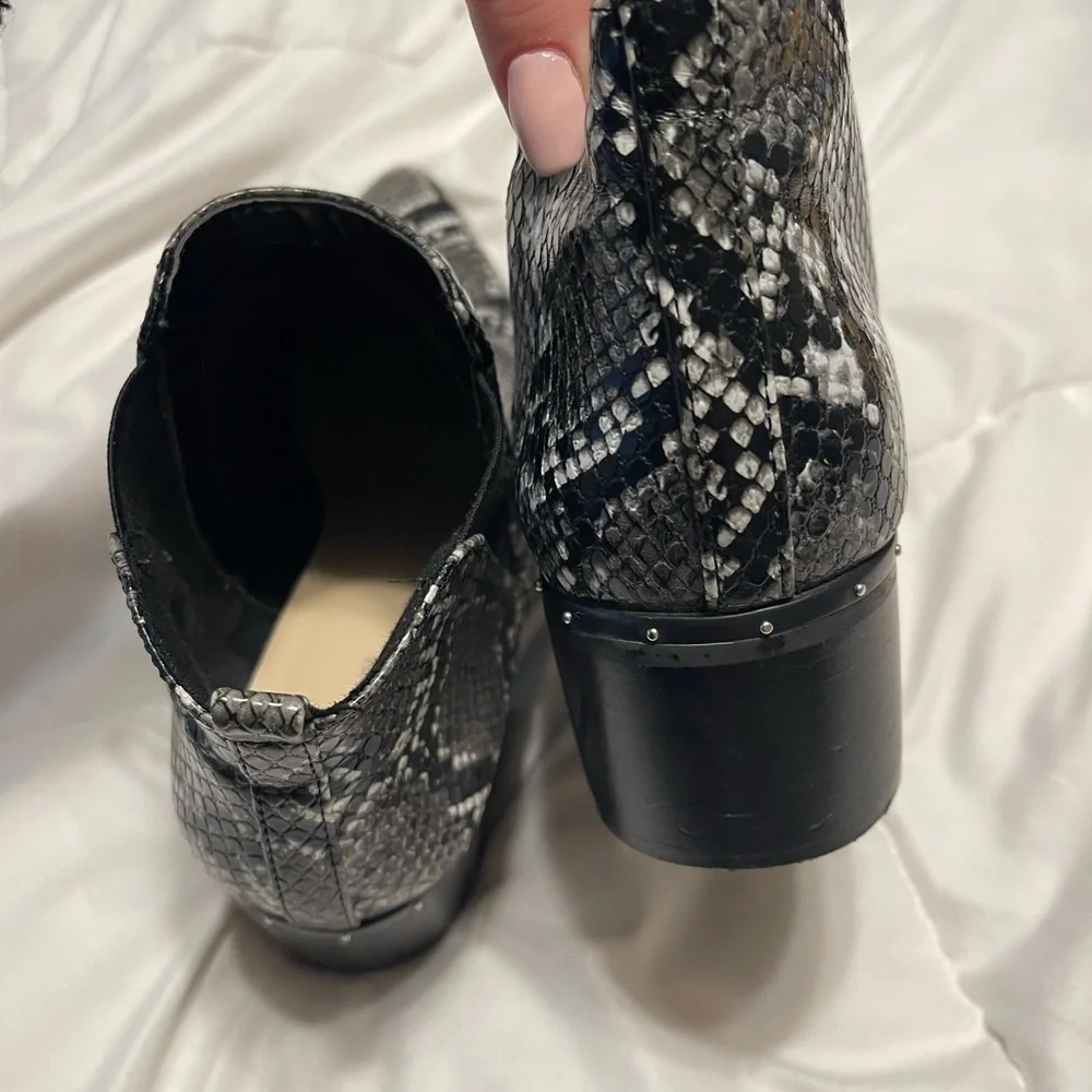 Faux Snake Skin (6m) Bar III Gabby Bootie - Picture 6 of 6